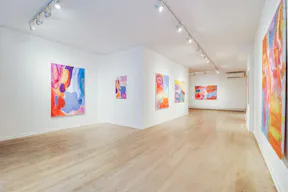 Wonderful Gallery in Bustling Lower East Side - Image 5