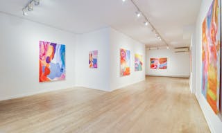 Wonderful Gallery in Bustling Lower East Side - Image 5