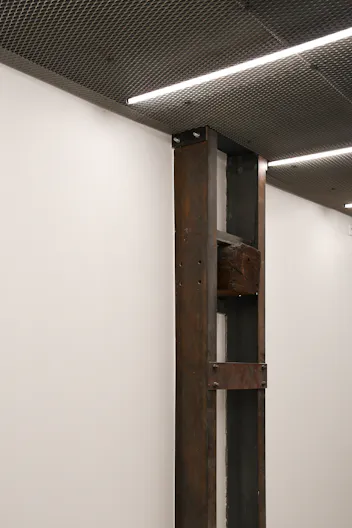 550 SqFt space on rue Saint-Martin (Haut Marais / Montorgueil / Beaubourg / Pompidou) - Image 1
