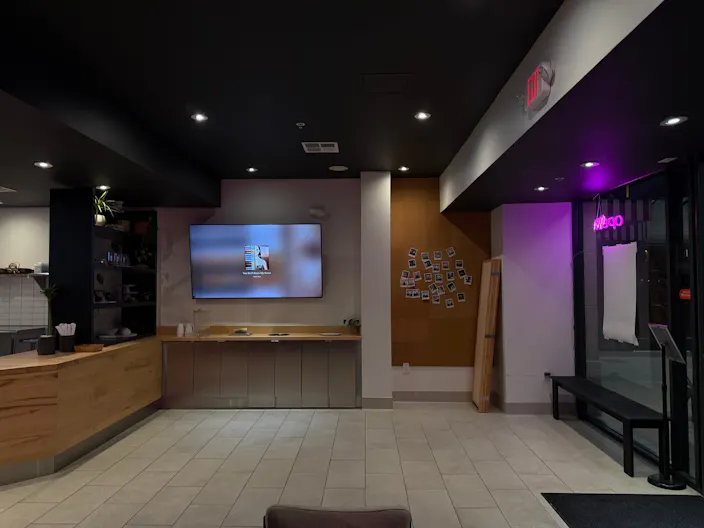 Sweet and vibrant Sushi Spot with subtle elegant aesthetics. - Image 4