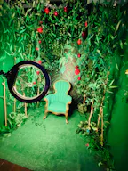 Creative Multi-Set Studio, vibrant, creative and retro sets - Image 10