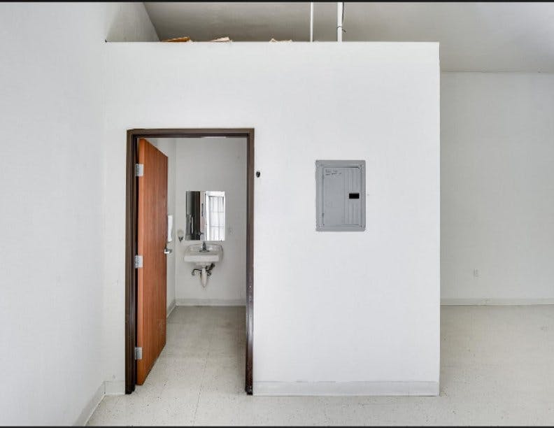 Storefront and Pop-Up Space on Florence Avenue, Los Angeles