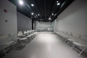 A sun-drenched, spacious storefront nestled in the heart of Midtown Manhattan. - Image 1