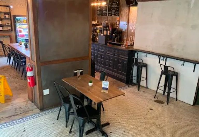 "Chic Coffee Shop ? Ideal for Events & Film Shoots" - Image 3