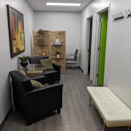 Massage Room - Image 2