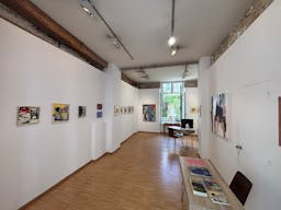 Galerie située au cœur du Marais, idéale pour expositions, pop-up et événements culturels. - Image 1