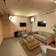 Studio Photo - Image 1