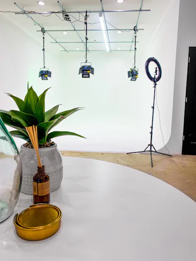 Miami Inspired Studio - Image 0