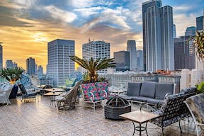 Iconic Downtown LA Rooftop Bar and Restaurant - Image 3