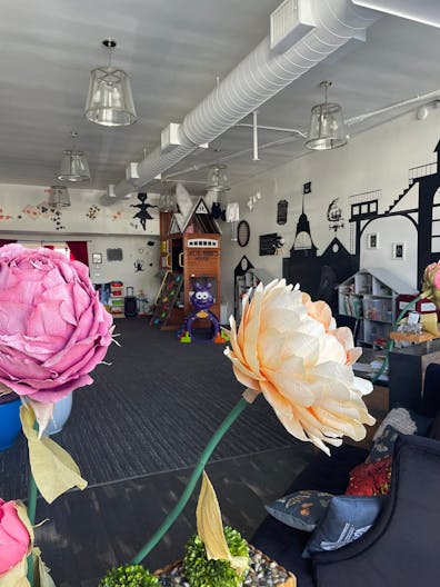 Children's Playroom in Los Angeles - Image 1