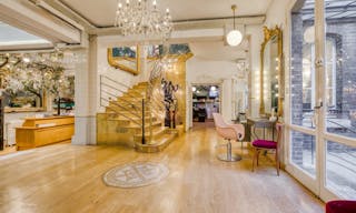 Superb Mansion in the 6th arrondissement of Paris - Image 0