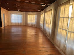 Historic Lithography Factory Turned Dynamic Daylight Studio and Event Space - Image 15