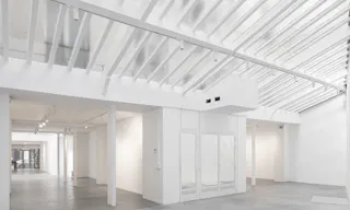 Perfect Showroom - Rue de Turenne - Image 0