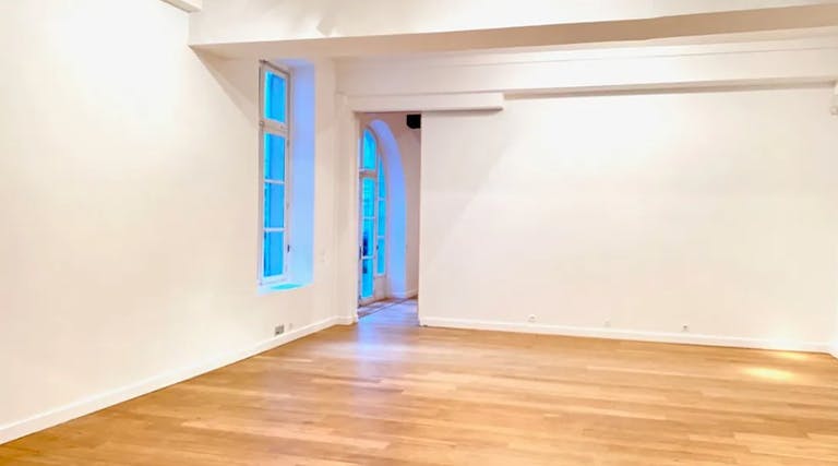 Smart Gallery in le Marais - Image 0