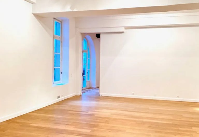 Smart Gallery in le Marais - Image 0