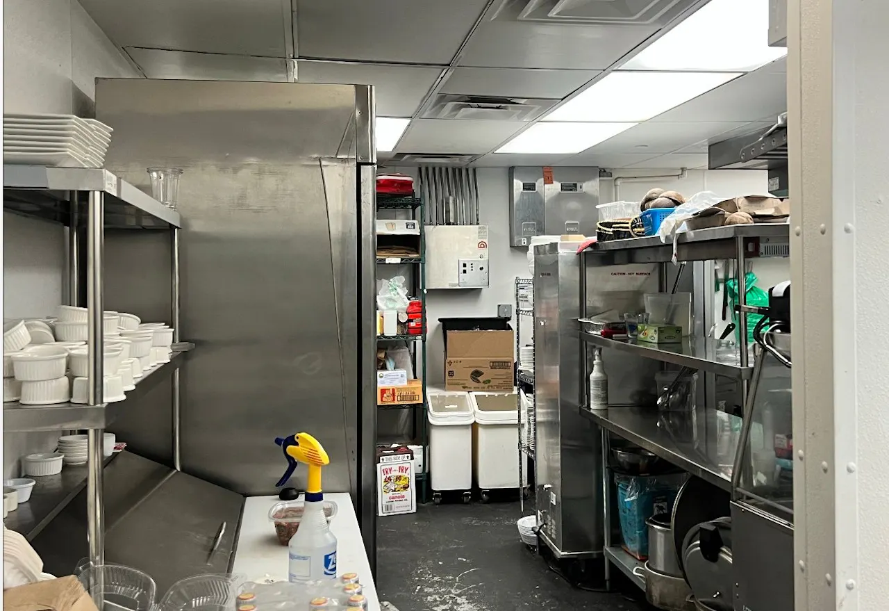 Columbia Heights DC Kitchen Space for Rent Monday to Thursday - Image 1