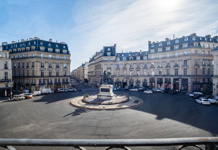 Showroom Place des Victoires Paris - Fashion week and private events - Image 3