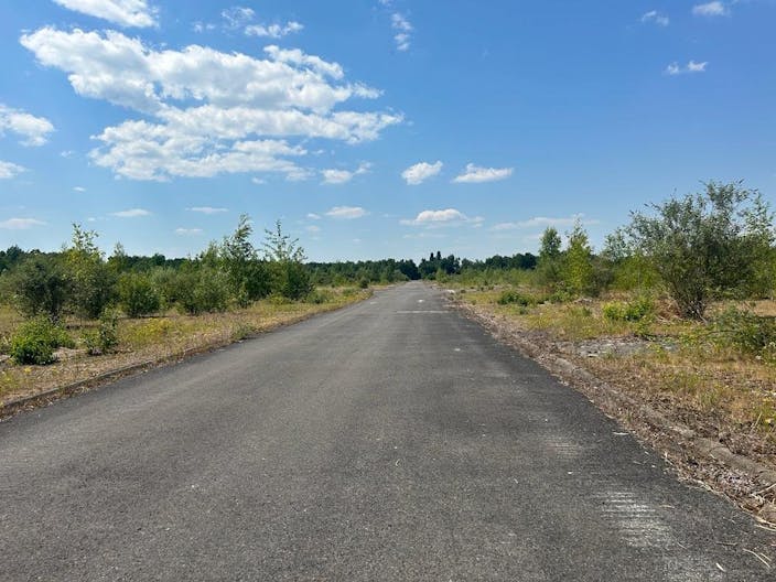 D�cor/Lieu de tournage: Routes Priv�es - Image 1