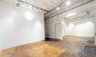 Rue Saint-Claude Boutique Ephémère - Image 3