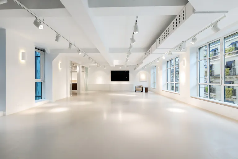 Un espace d’exception de 260 m², entièrement privatisable, au cœur du 2ᵉ arrondissement de Paris - Image 1