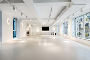 Un espace d’exception de 260 m², entièrement privatisable, au cœur du 2ᵉ arrondissement de Paris - Image 1