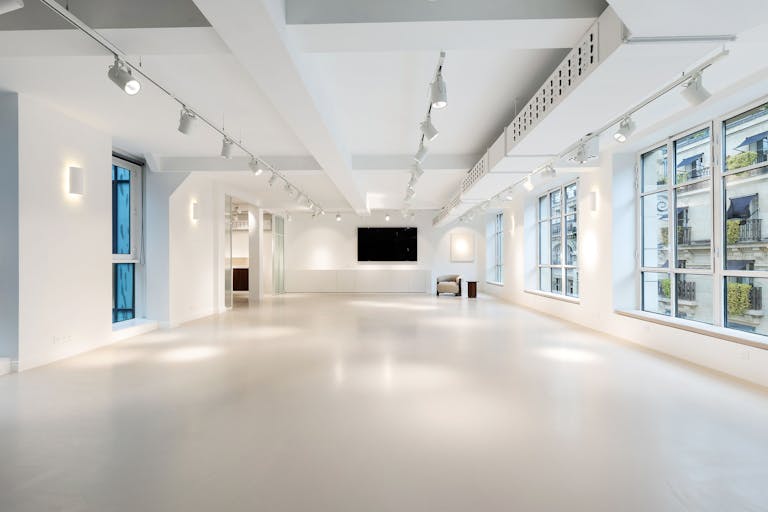 Un espace d’exception de 260 m², entièrement privatisable, au cœur du 2ᵉ arrondissement de Paris - Image 1