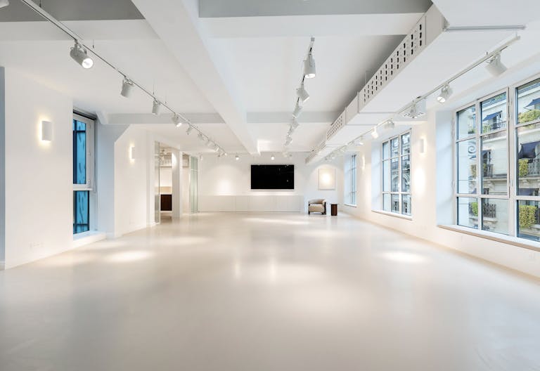 Un espace d’exception de 260 m², entièrement privatisable, au cœur du 2ᵉ arrondissement de Paris - Image 1