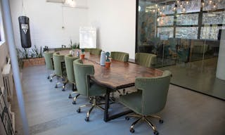 Modern Creative Space Available - Image 9