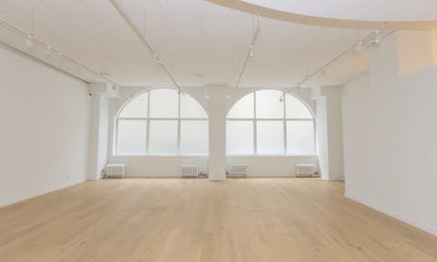 Midtown Photo Studio - Image 0
