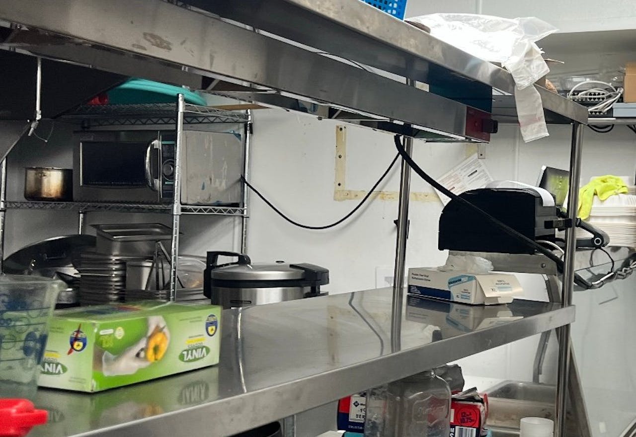 Columbia Heights DC Kitchen Space for Rent Monday to Thursday - Image 0