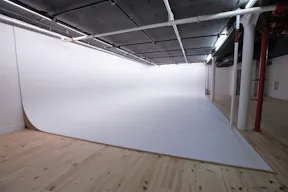 50' Cyc Soundstage - Image 6