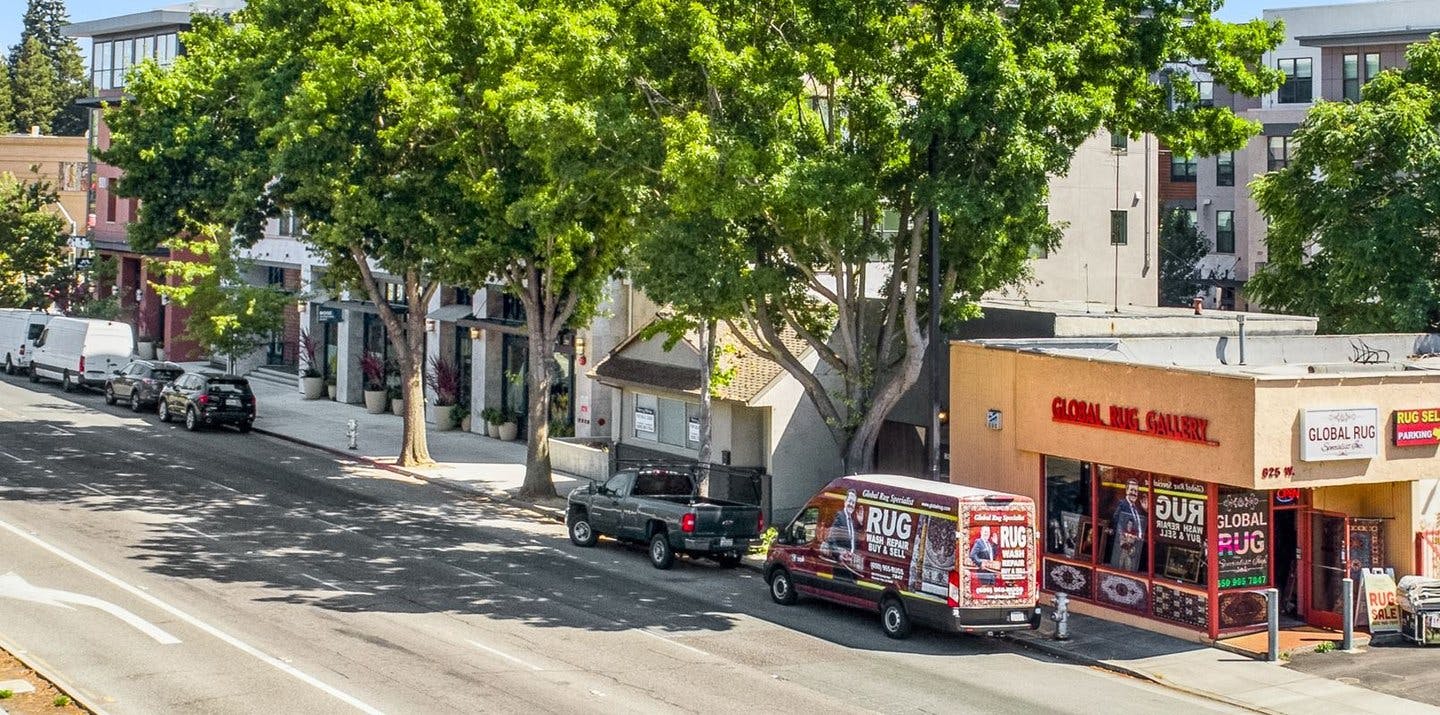 Showroom and Creative Space on West El Camino Real, Mountain View
