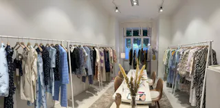Stilvoller Showroom für Fashion & Accessoires zur temporären Vermietung Berlin Wedding – 130 m² – Erdgeschoss – barrierefrei erreichbar - Image 7