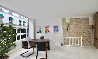 Beautiful space-Show room corner spot close from" le marché des enfants rouges" Haut Marais - Image 4