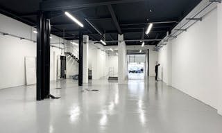 Ampio spazio espositivo stile industriale in Porta Venezia Milano - Image 0