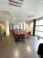 Office Space Boulevard De La Madeleine - Image 6