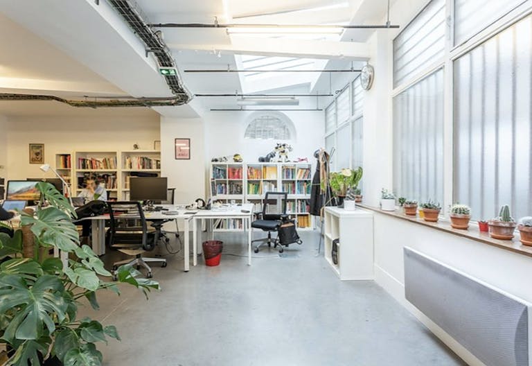 Office space RUE DU FAUBOURG DU TEMPLE - Image 3