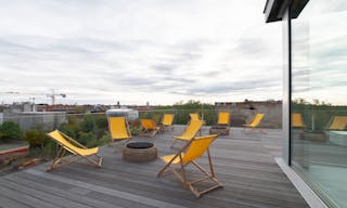 Soiree Rooftop with Skyline View - Image 7