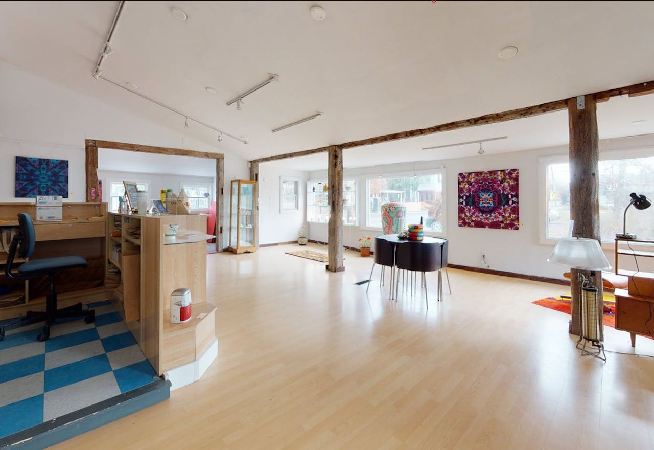 Light Filled Pop Up Space In Town, Woodstock NY - Image 0