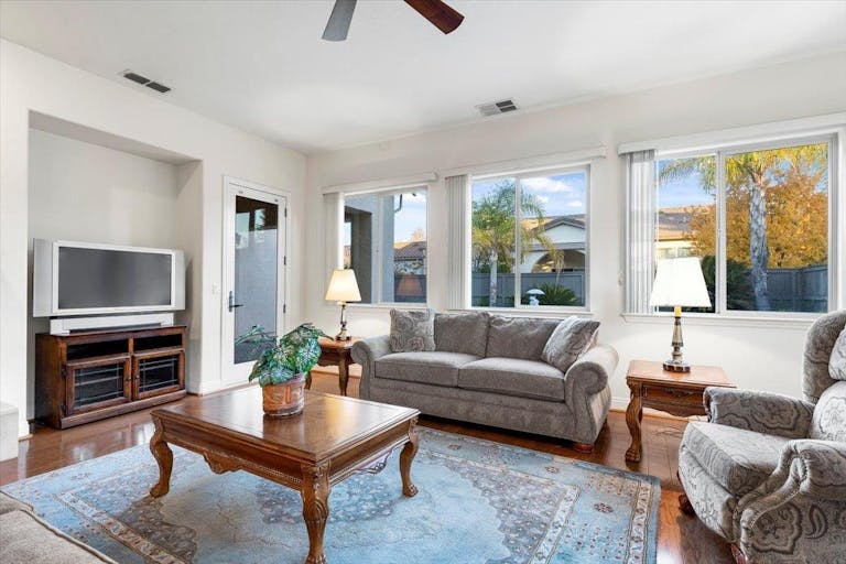 gated 55+ community of Heritage Park - Image 0