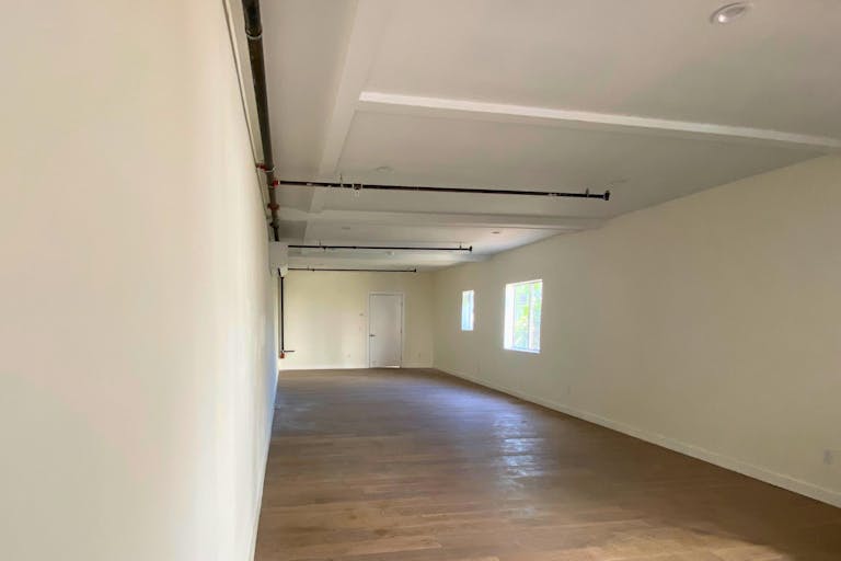 Unleash Creativity in Modern Live-Work Studios - West Washington - Image 0