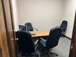 Executive Suites for rent - Image 0