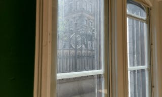 Ground Floor Retail Space in Magna Plaza - Image 1