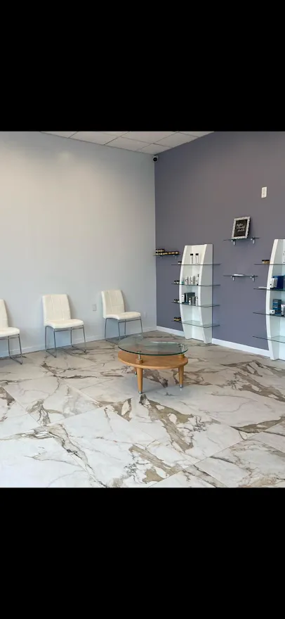 Space available for nail salon or any beauty services - Image 2