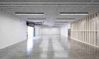 Hollywood Hotspot: Versatile 6,000 sq ft Indoor/Outdoor Event & Retail Space with Hollywood Blvd Views! - Image 8