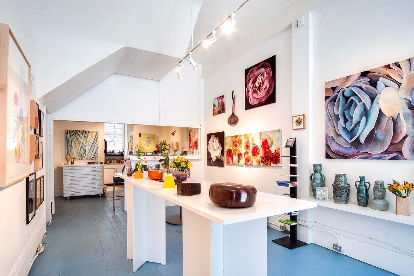 Modern Pop-Up Gallery in Nob Hill