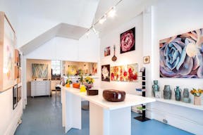 Modern Pop-Up Gallery in Nob Hill - Image 6