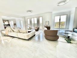 Showroom / Appartement avec vue sur la Fondation Louis Vuitton - Image 0