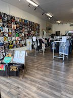 Retail Store – Prime Location! Month to Month - Image 3