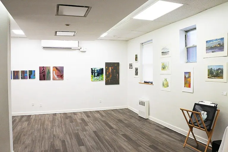 Art Gallery in Park Slope, Brooklyn - Image 1
